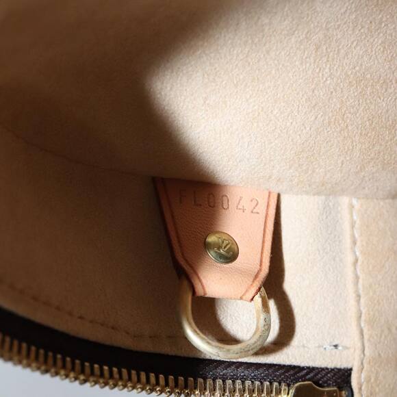 LOUIS VUITTON Monogram Cite GM Hand Bag M51181 - Picture 11 of 16